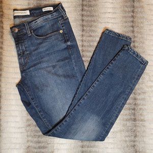 Banana Republic Skinny Ankle Jeans in Size 28